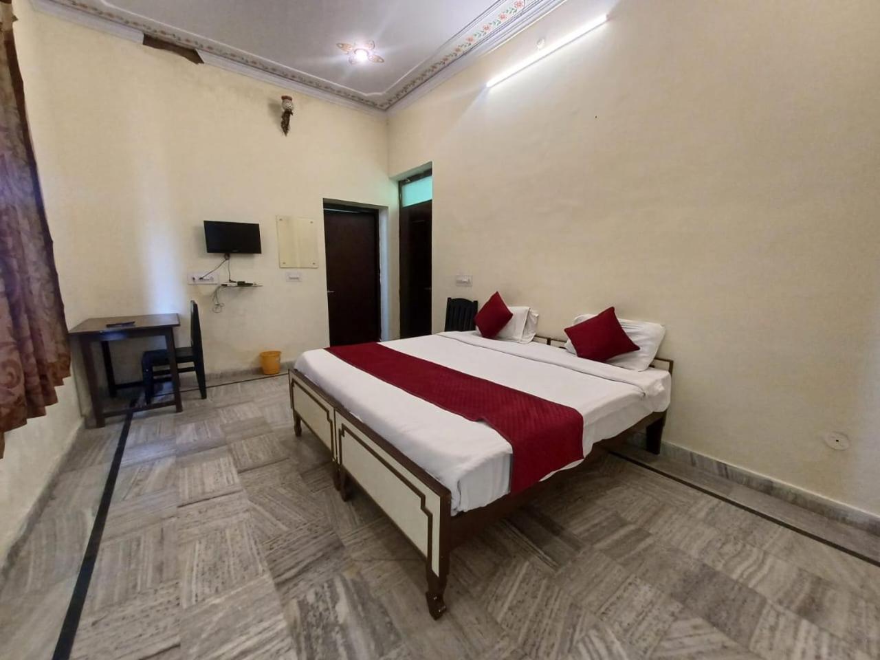 Hotel Green Haveli - A Heritage And Hill View Hotel , Pushkar Dış mekan fotoğraf
