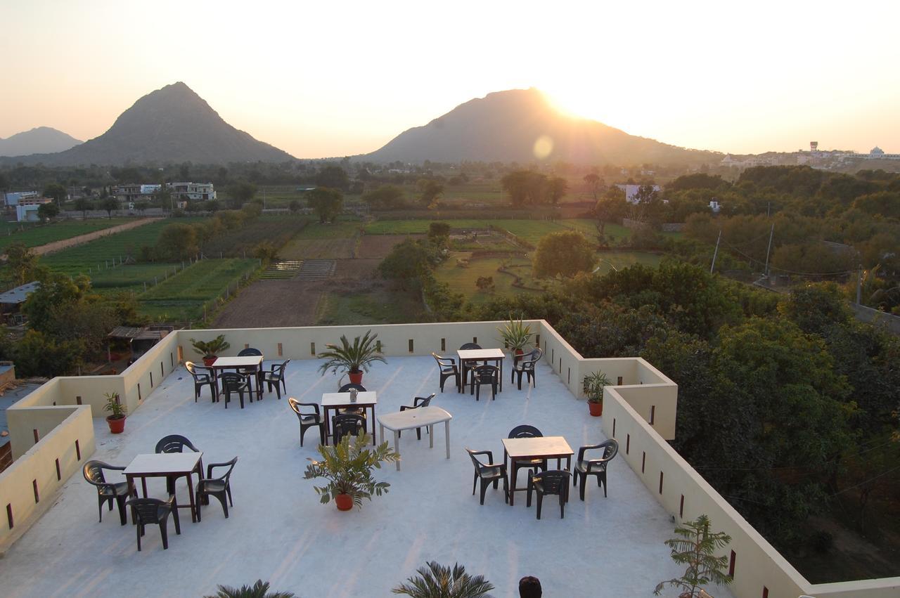 Hotel Green Haveli - A Heritage And Hill View Hotel , Pushkar Dış mekan fotoğraf